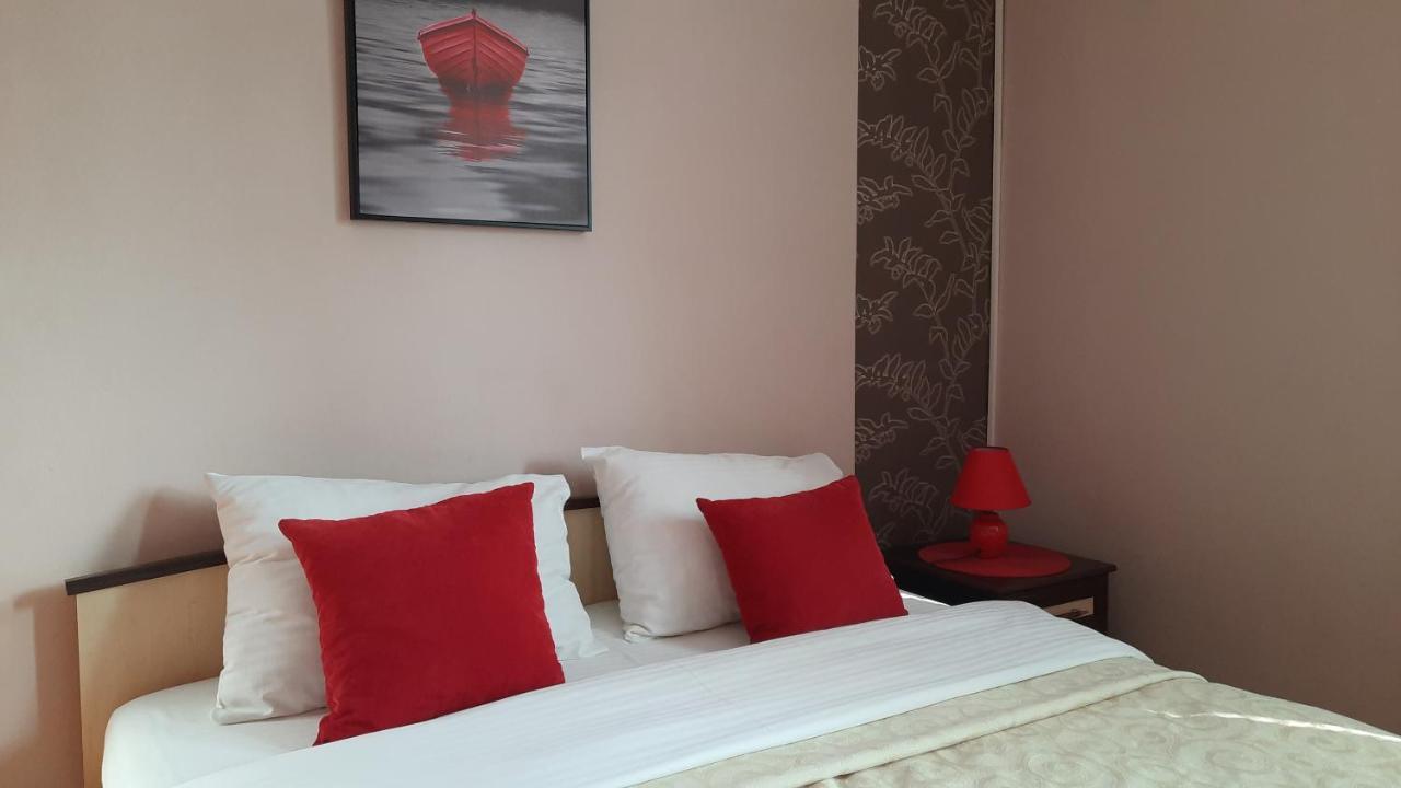 Apartmani Rale Rooms Lukavica Exterior photo
